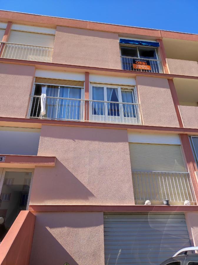 Au De Ronan * Frejus