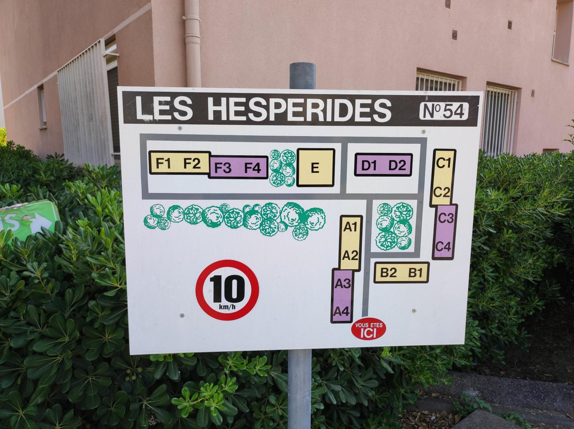 Au De Ronan Apartment Frejus
