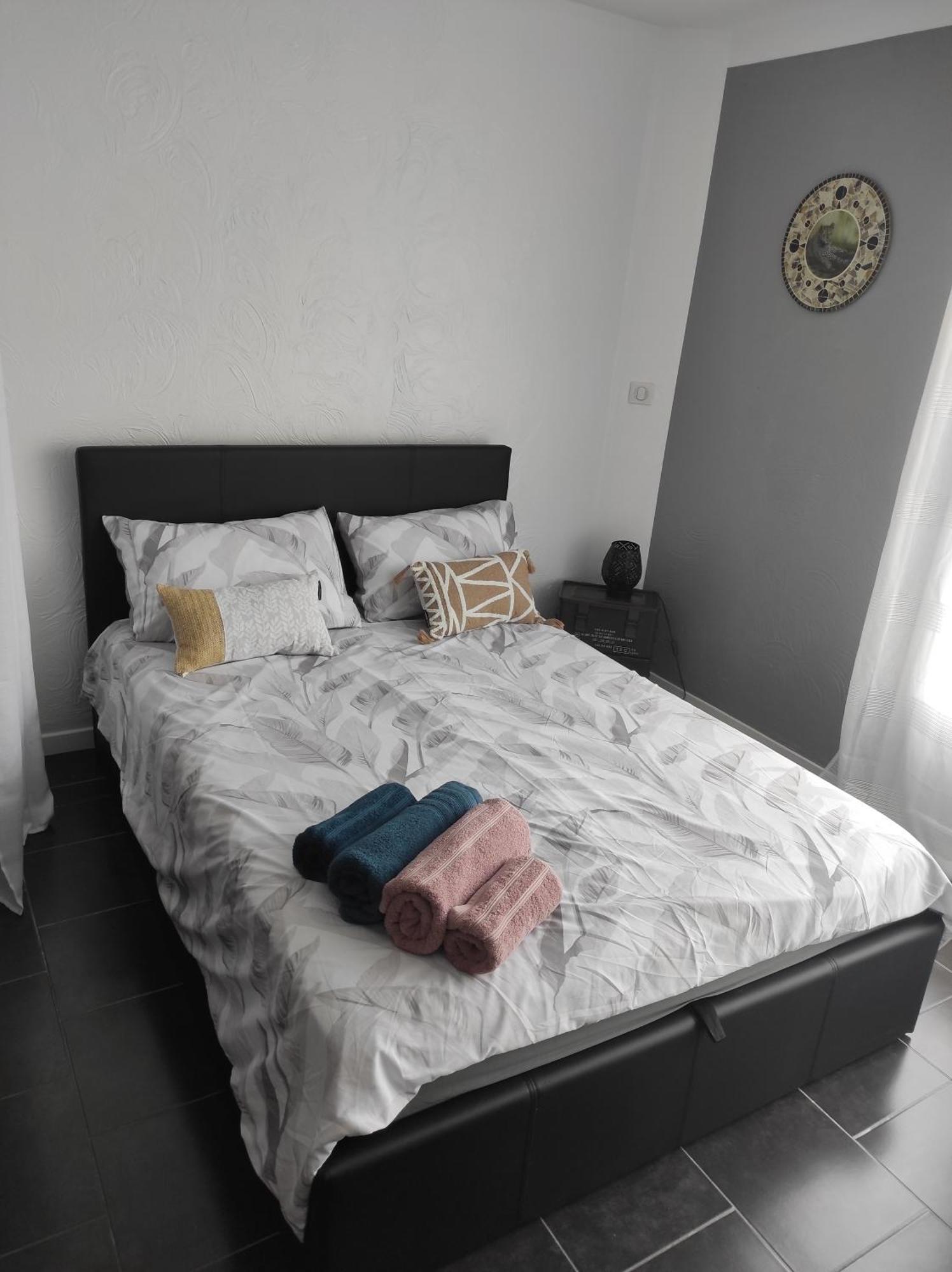 Apartment Au De Ronan Frejus